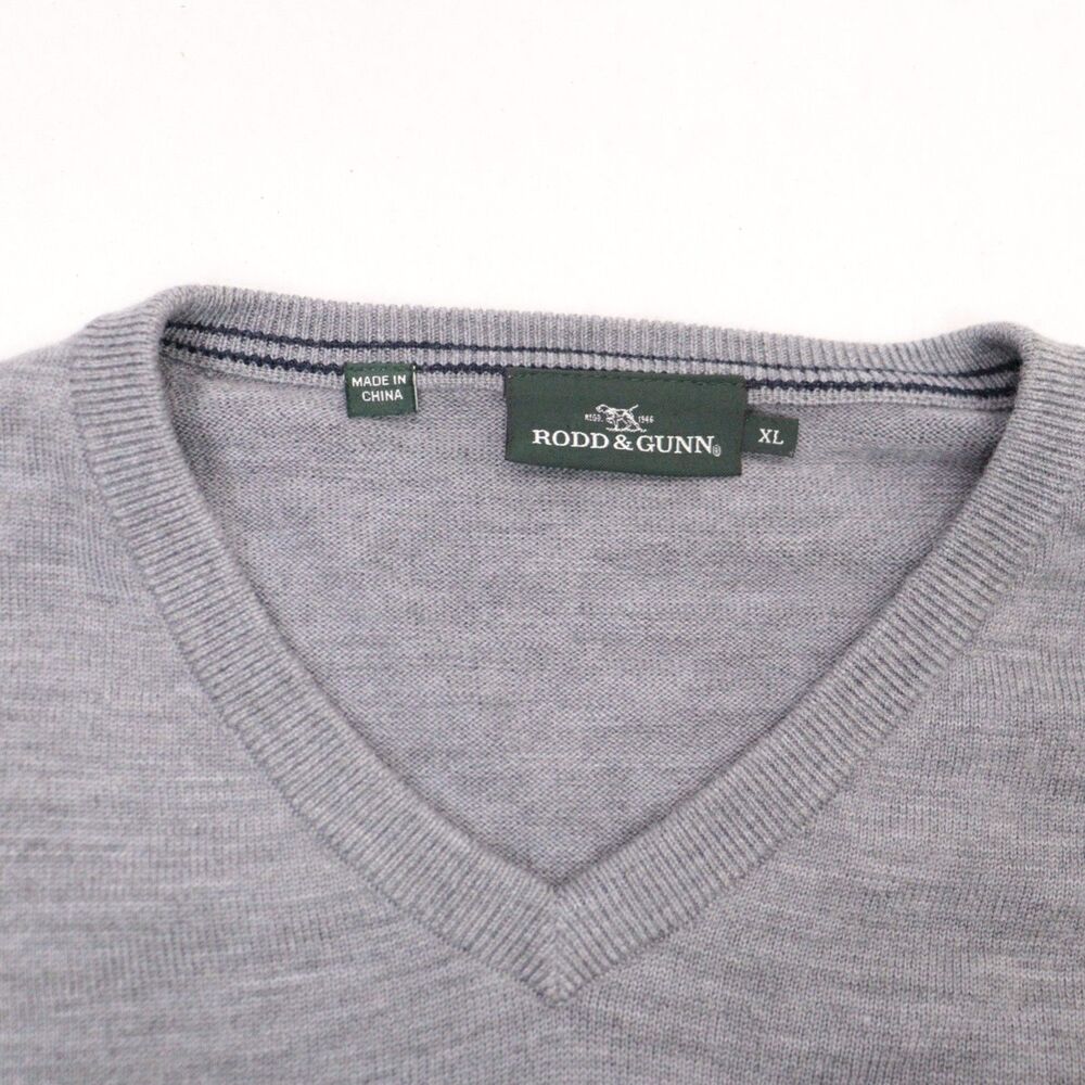 Rodd & Gunn Men's Sweater Size XL Gray V Neck Fine Merino Wool Preppy Winter - Picture 6 of 8